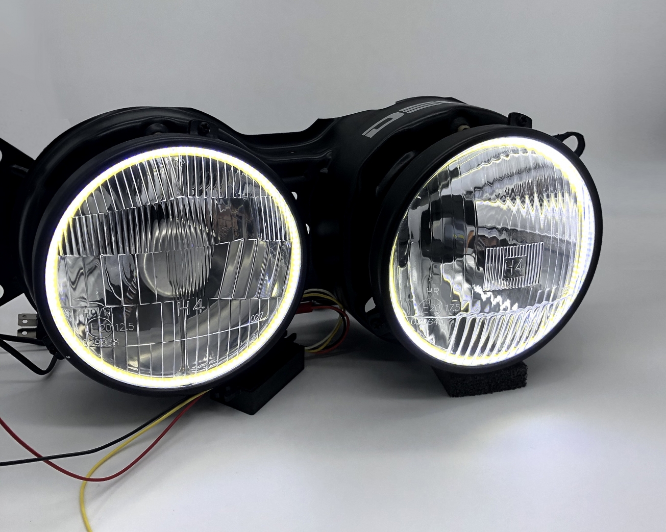 5-3/4" Switchback Halo LED Headlight Kit (High & Low Beam)