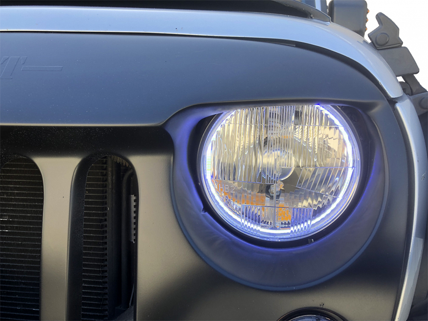 Jeep JK HALO Xenon Headlight Kit